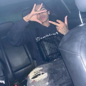 Meet your Posher, Diego